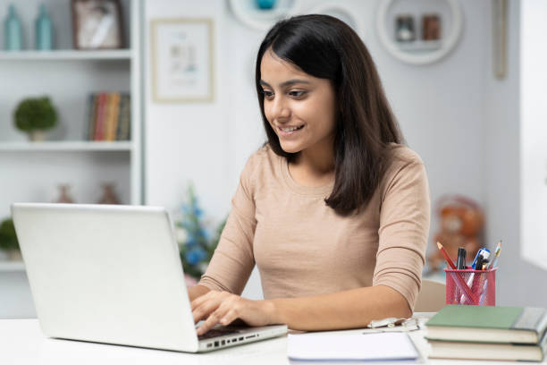 The best platforms, websites, and strategy frameworks for high school and college students to find legitimate, entry-level remote freelance gigs