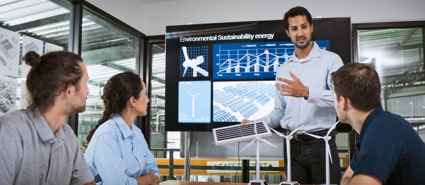 Academic Researcher / Professor