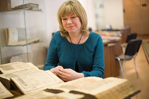 Senior Philologist