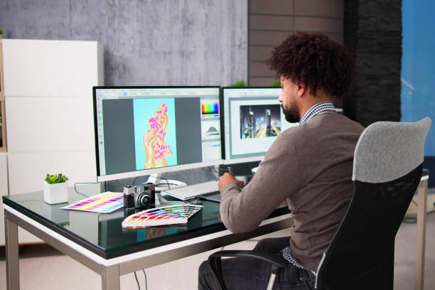 Multimedia Artist