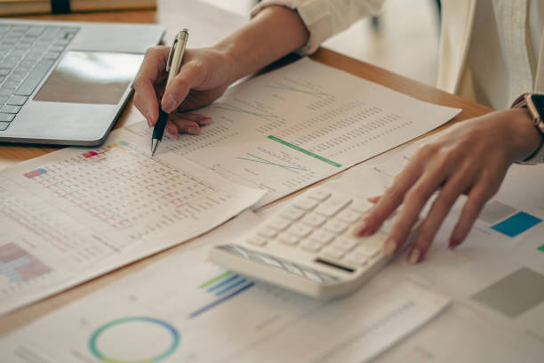 Athlete Financial Advisor (Specialized Role)