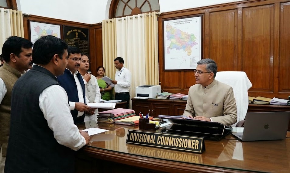 Divisional Commissioner (DC)