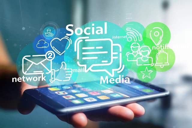 Harnessing the Power of Social Media: Transforming Online Presence into Job Opportunities